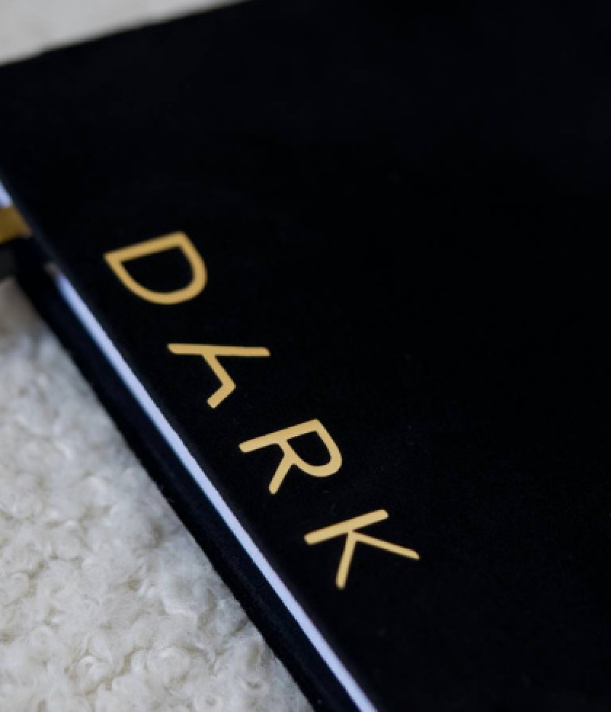 Тефтер черен А5 Dark