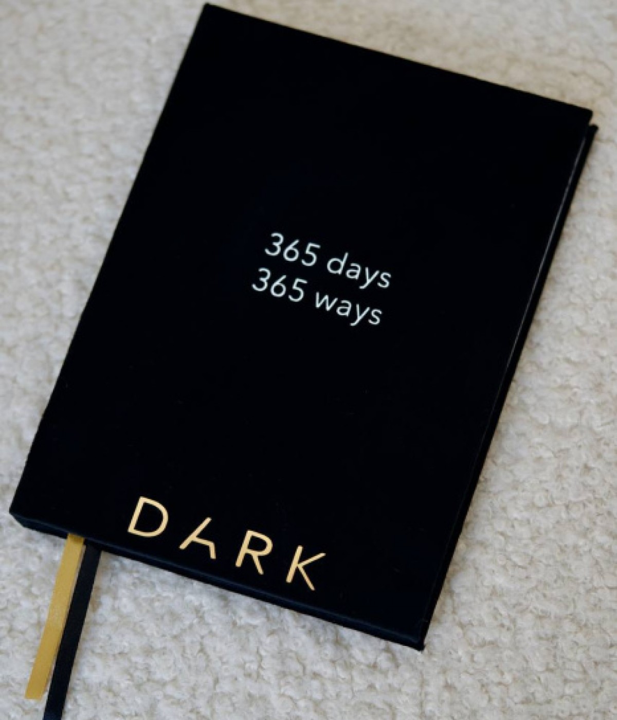 Тефтер черен А5 Dark